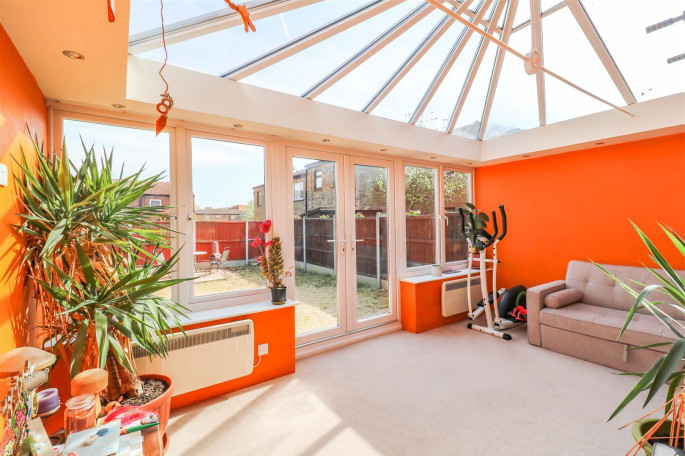 128 Hull Grove