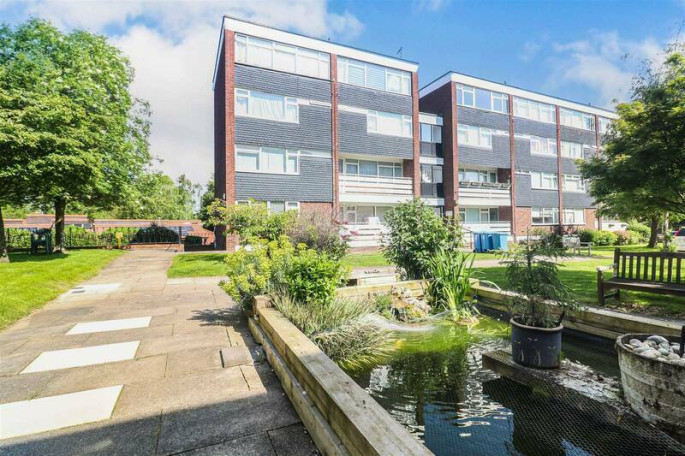 63 Park Court