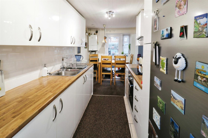 2 Pennymead