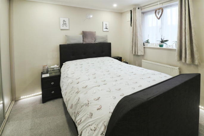 2 Pennymead