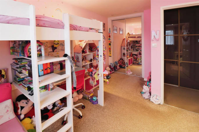 2 Pennymead