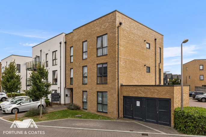 16 Goldcrest Way