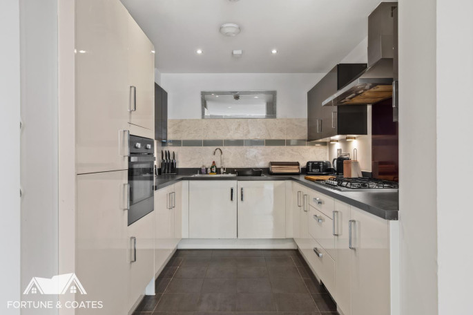 16 Goldcrest Way