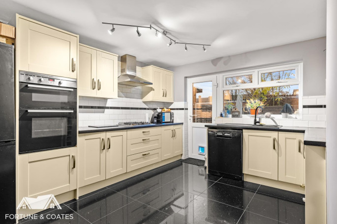 96 Purford Green