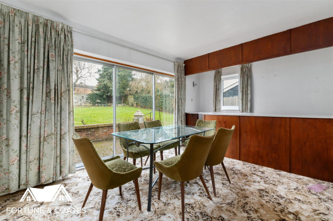 18 Kingsmoor Road