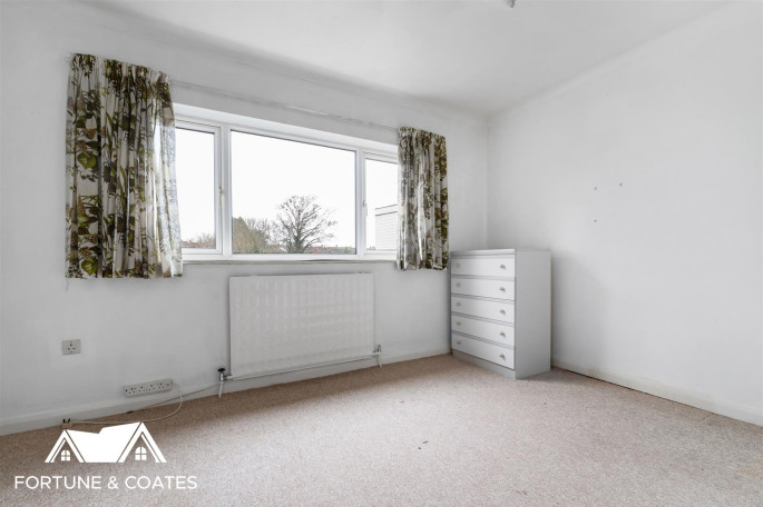 18 Kingsmoor Road