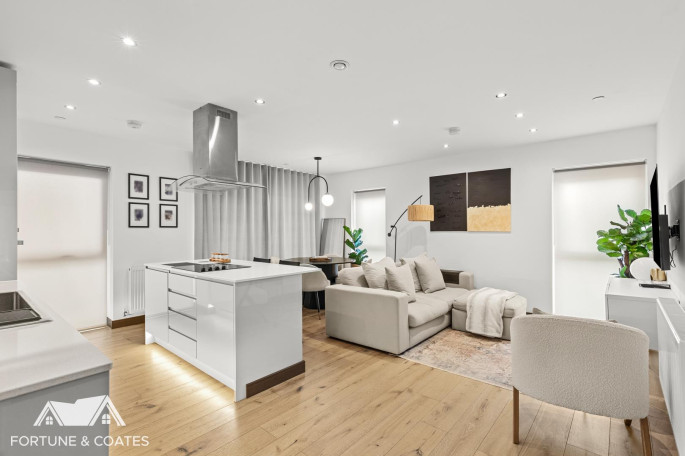 16 Hepworth House