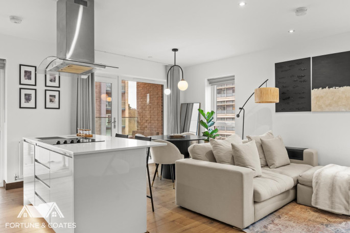 16 Hepworth House