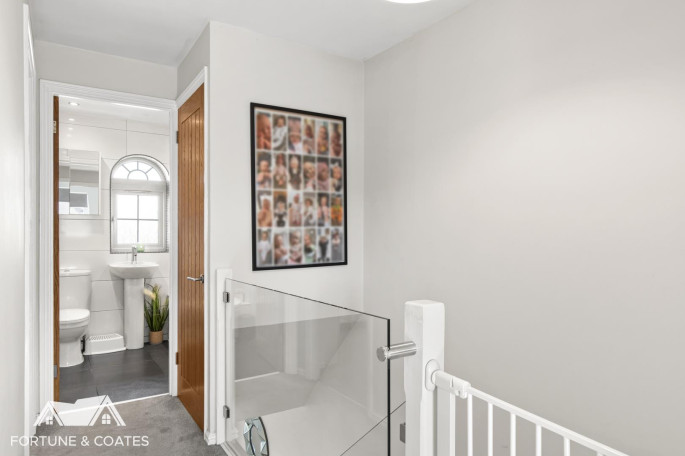 121 Coalport Close
